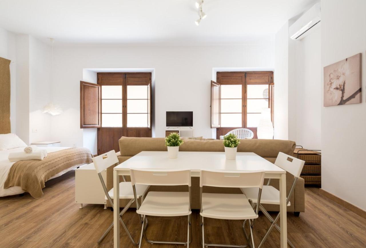 Santiago Premium Loft I Leilighet Málaga Eksteriør bilde